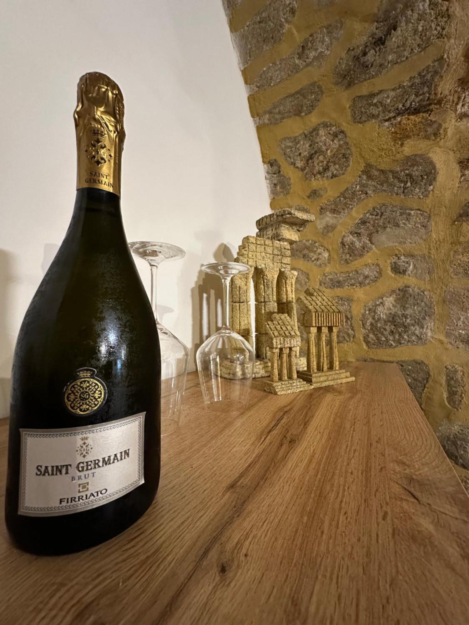Arc Home Apartment Agrigento Buitenkant foto